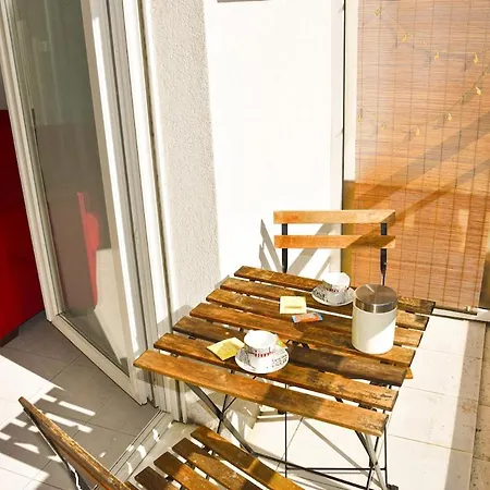 Lägenhet Avec Terrasse A Nice