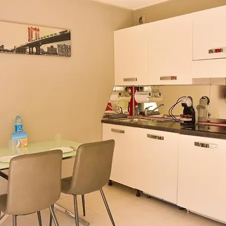 Avec Terrasse à Apartamento *